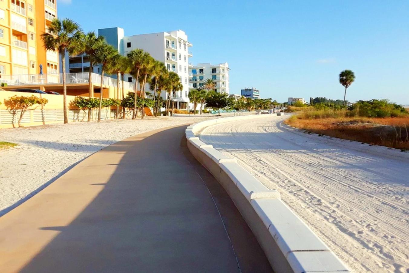 Boutique Beach Retreat St. Pete Beach Buitenkant foto