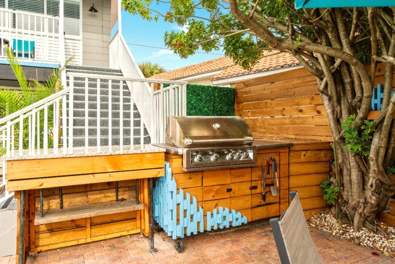 Boutique Beach Retreat St. Pete Beach Buitenkant foto